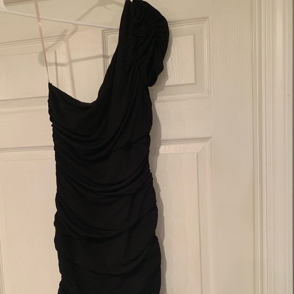 One should black dress